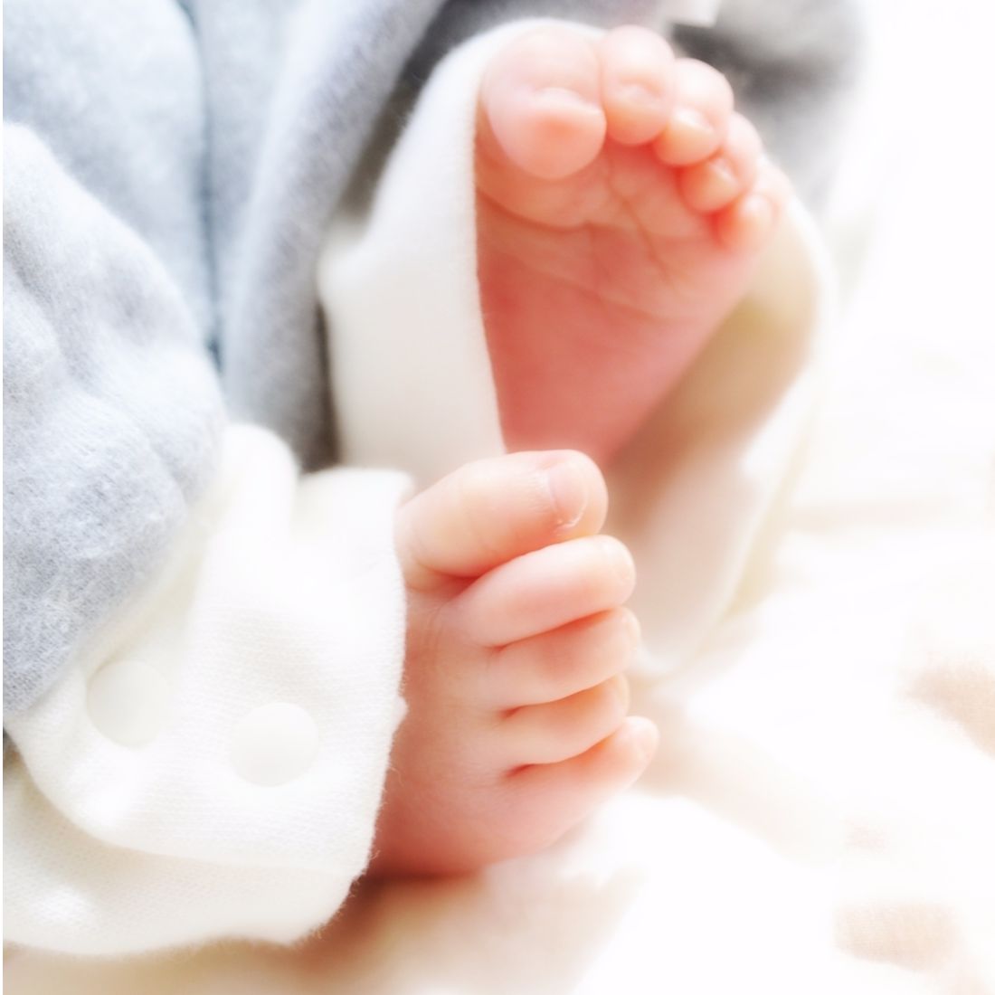 Baby小さい足